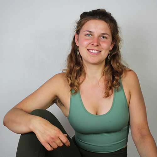 Yoga Ausbildung Koeln Dozentin Katrin Stricker