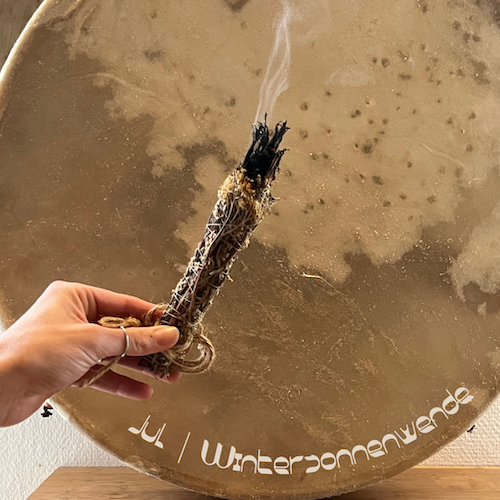 Jul | Wintersonnenwende mit Caludia Schiffer-Greven bei Komjun Köln Sülz